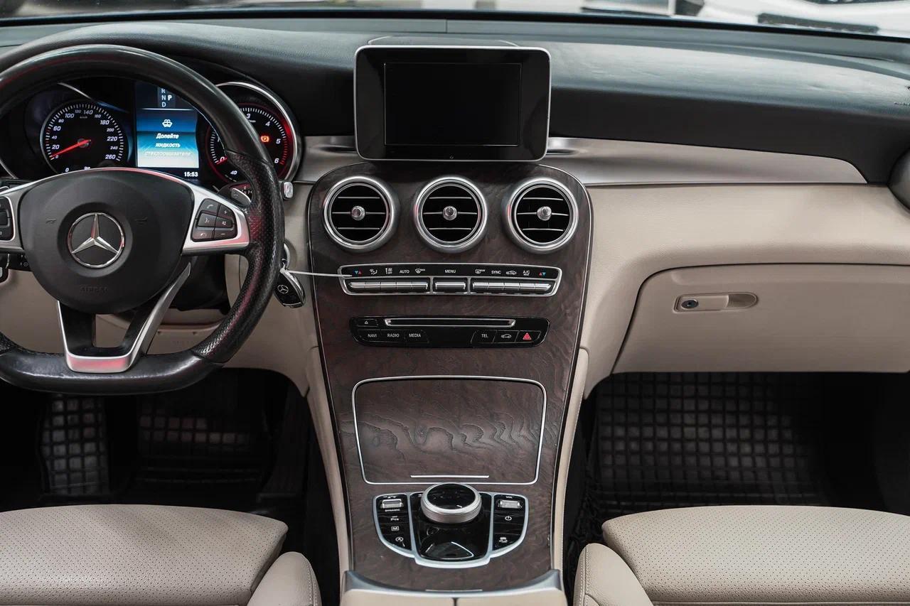Mercedes-Benz GLC 2016, синий, ДЦ Орехово