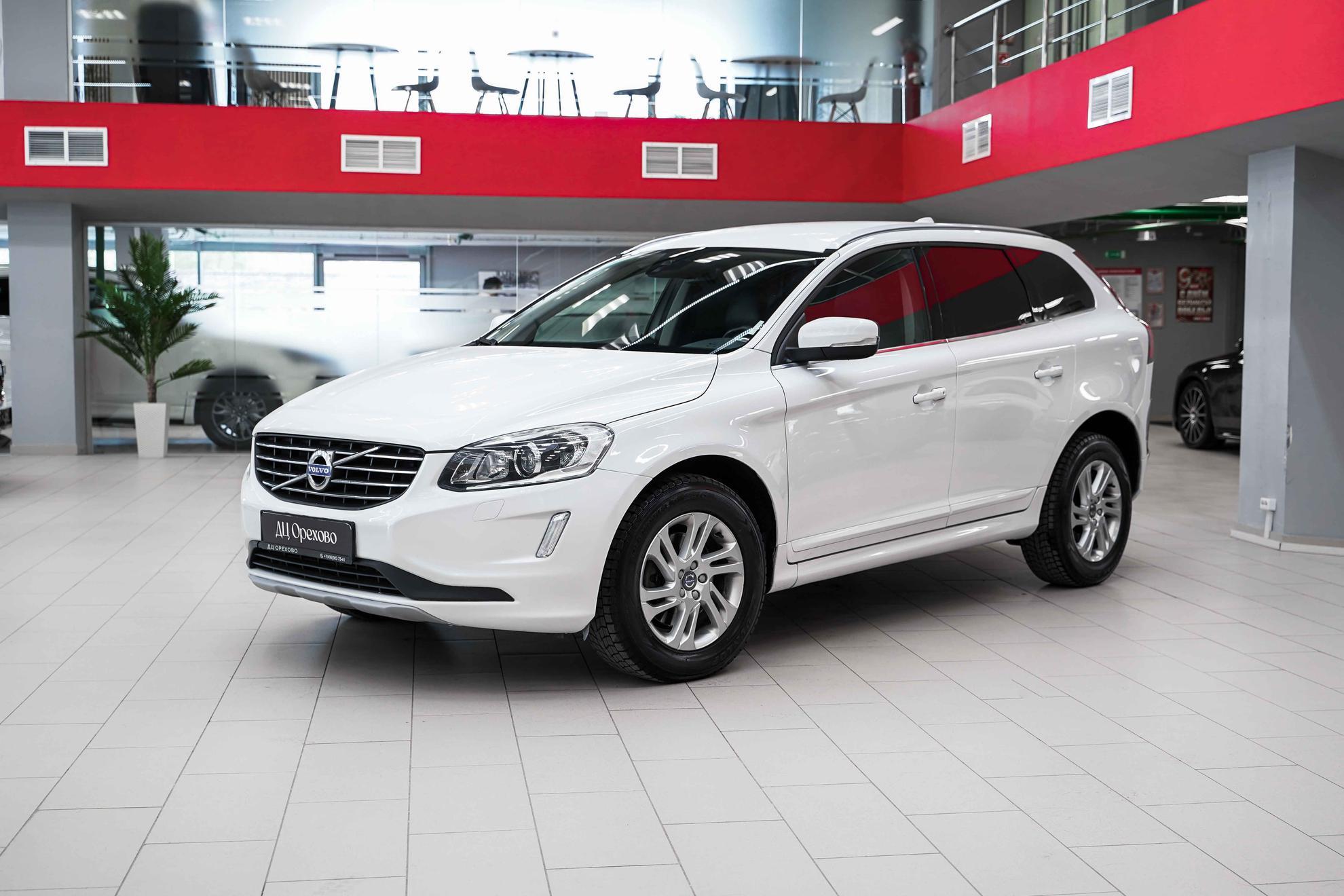 Volvo XC60 2015, белый, ДЦ Орехово