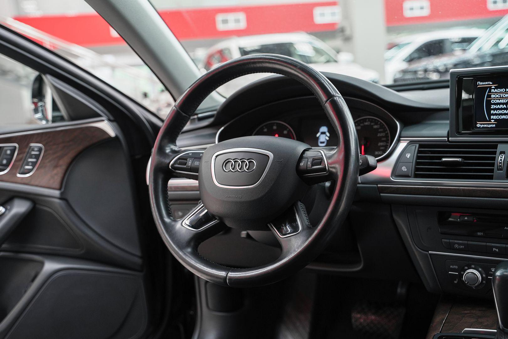 Audi A6 2015, черный, ДЦ Орехово