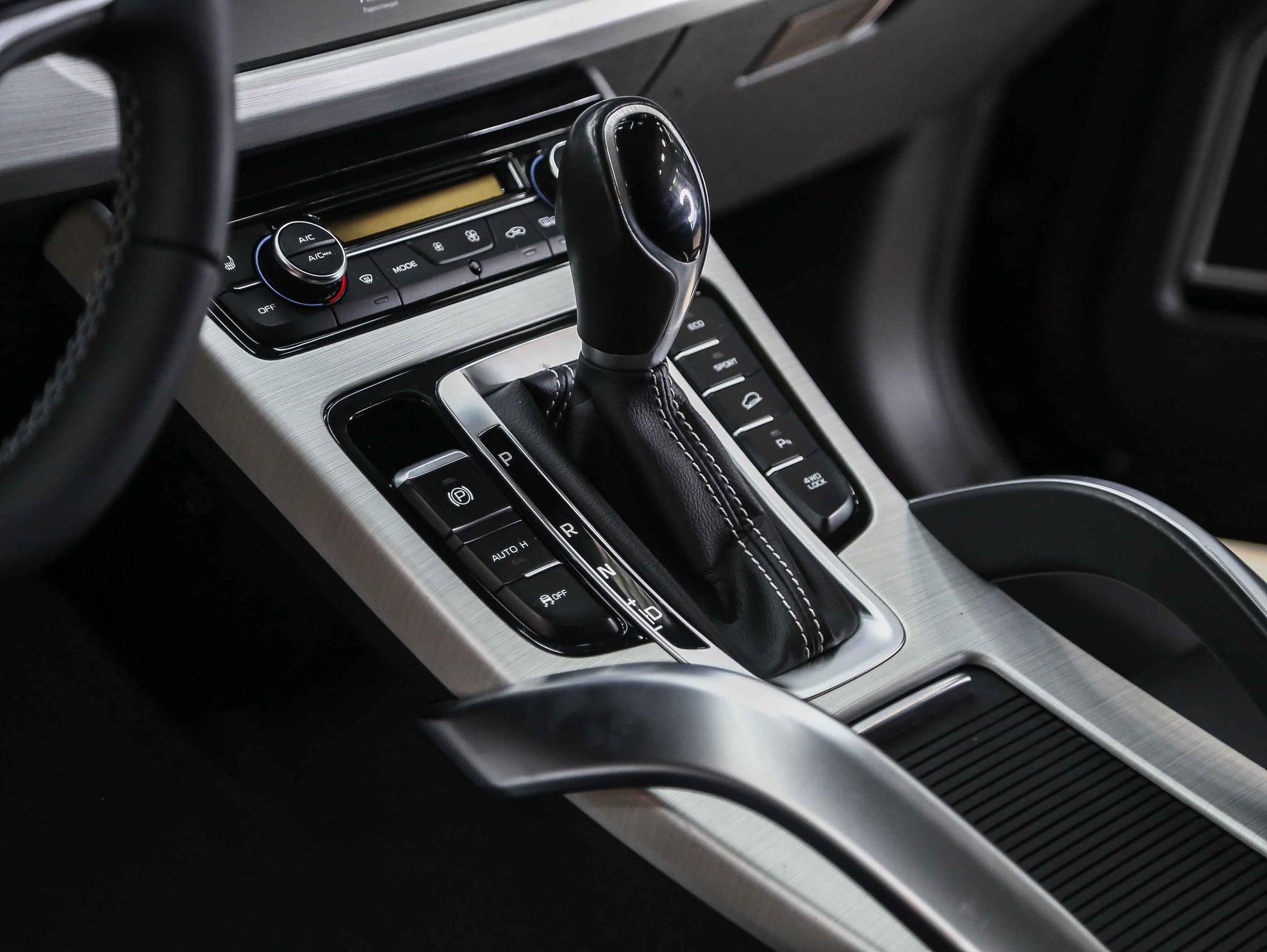 Geely Atlas 2019, черный, ДЦ Орехово
