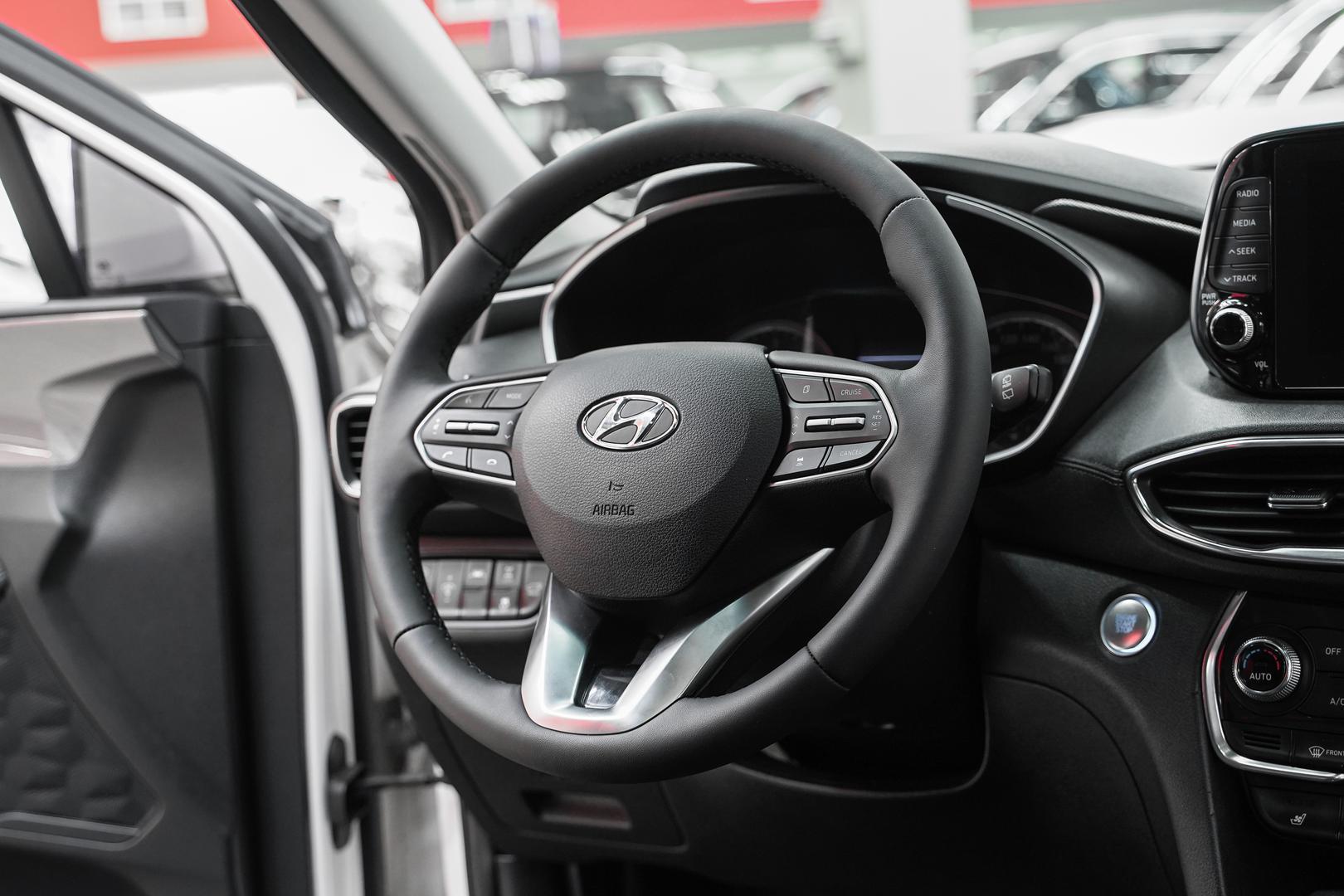 Hyundai Santa Fe 2019, белый, ДЦ Орехово