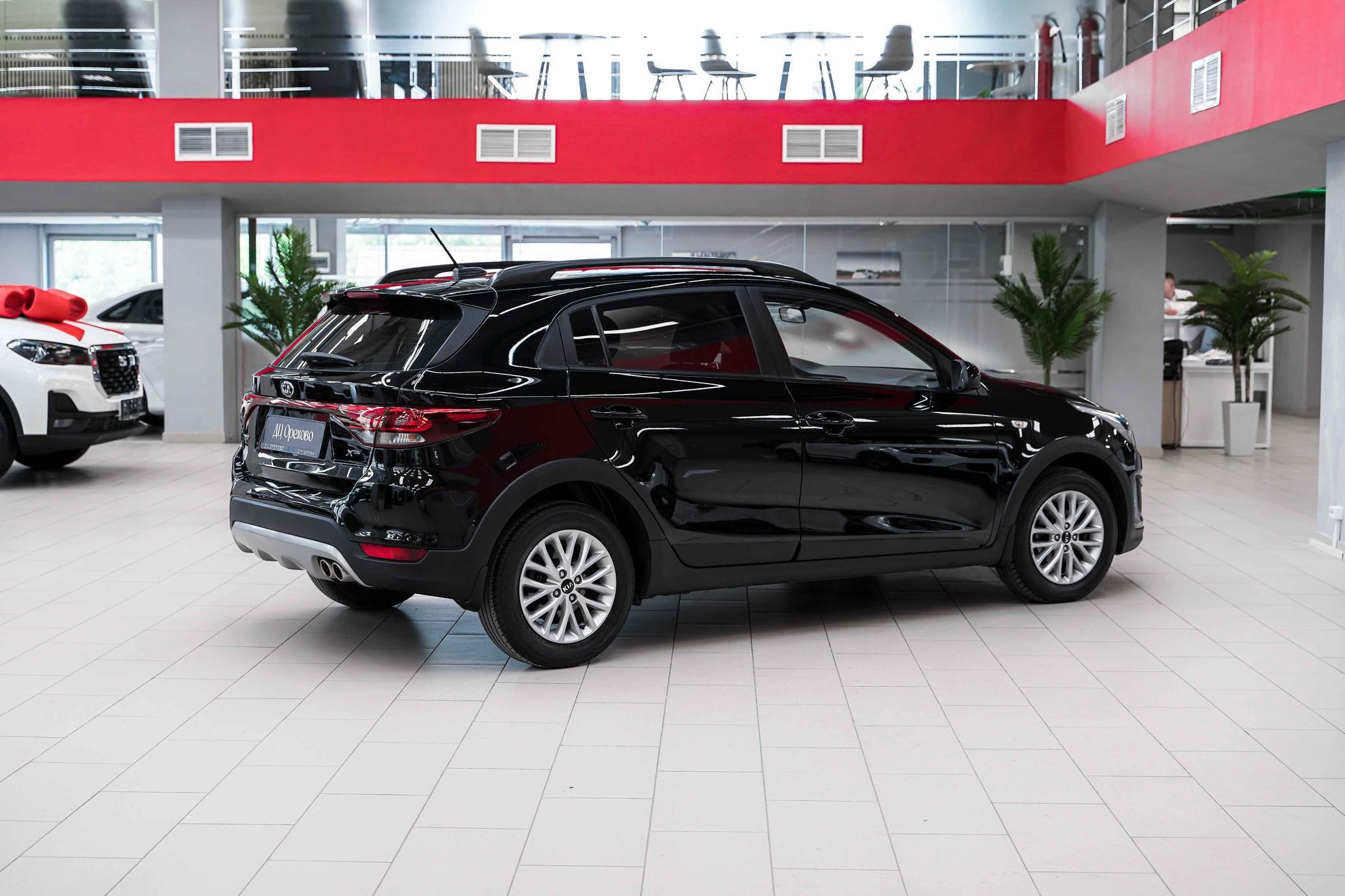 Kia Rio X-Line 2018, черный, ДЦ Орехово