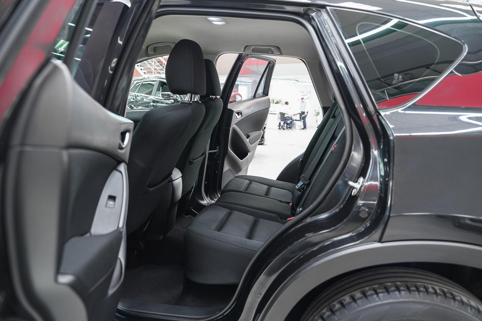 Mazda CX-5 2013, черный, ДЦ Орехово