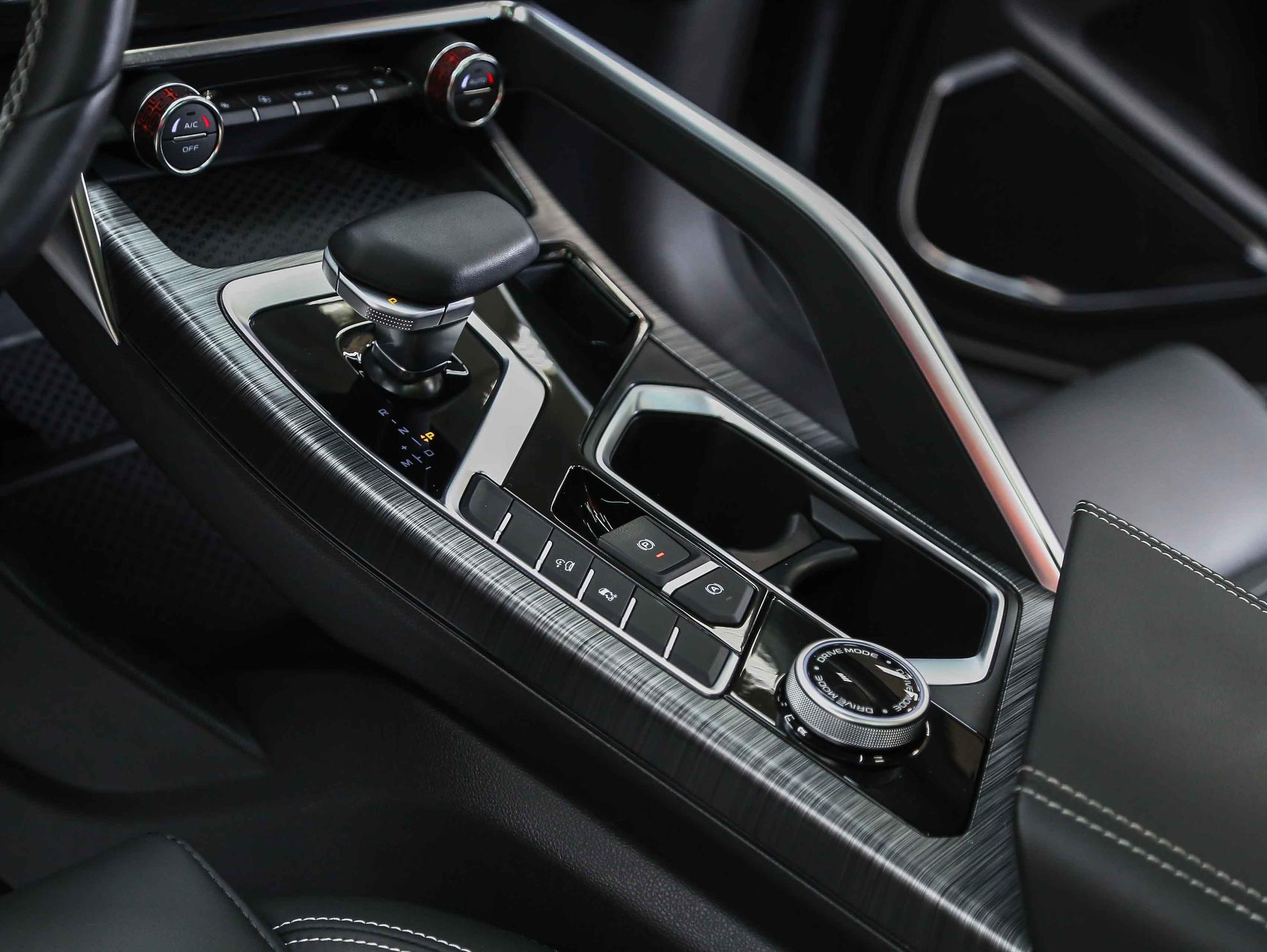 Geely Tugella 2023, серый, ДЦ Орехово