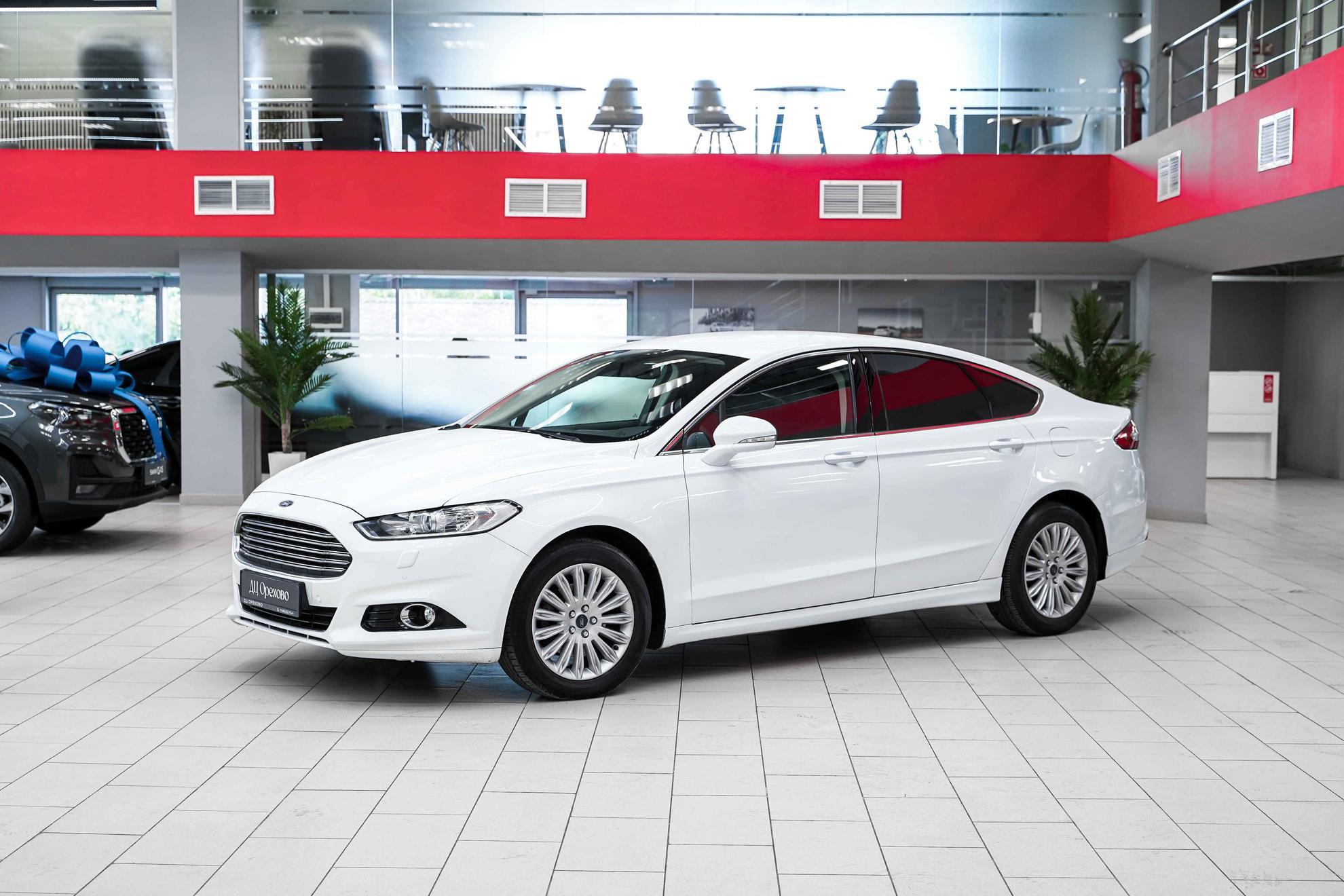 Ford Mondeo 2015, белый, ДЦ Орехово