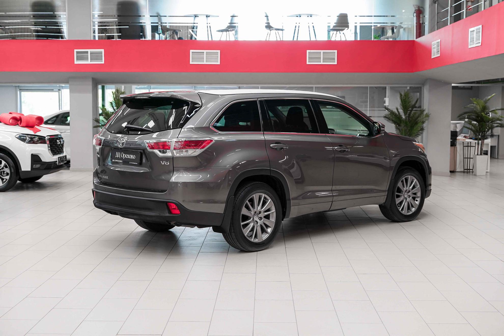 Toyota Highlander 2014, серый, ДЦ Орехово