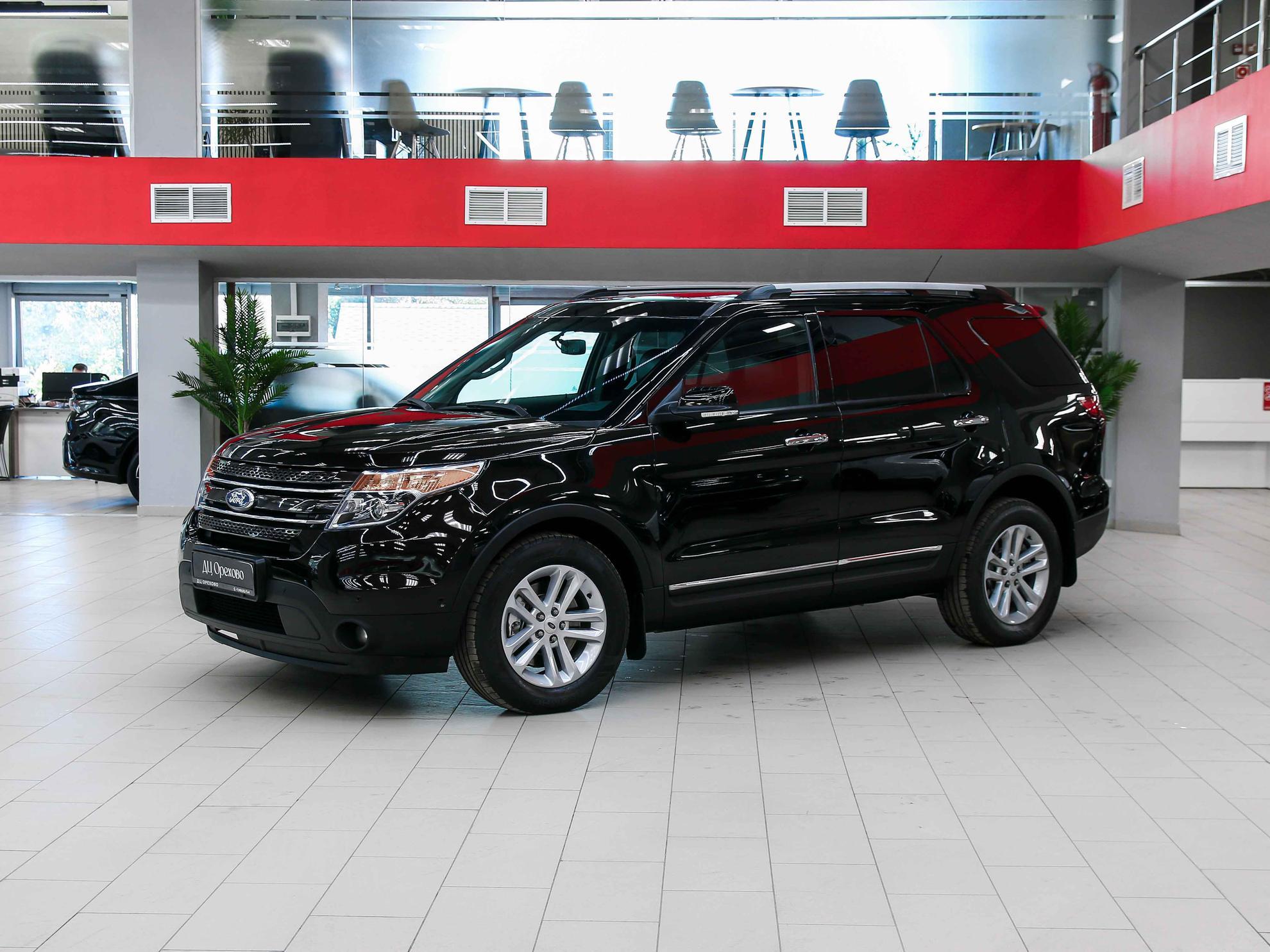 Ford Explorer 2013, черный, ДЦ Орехово