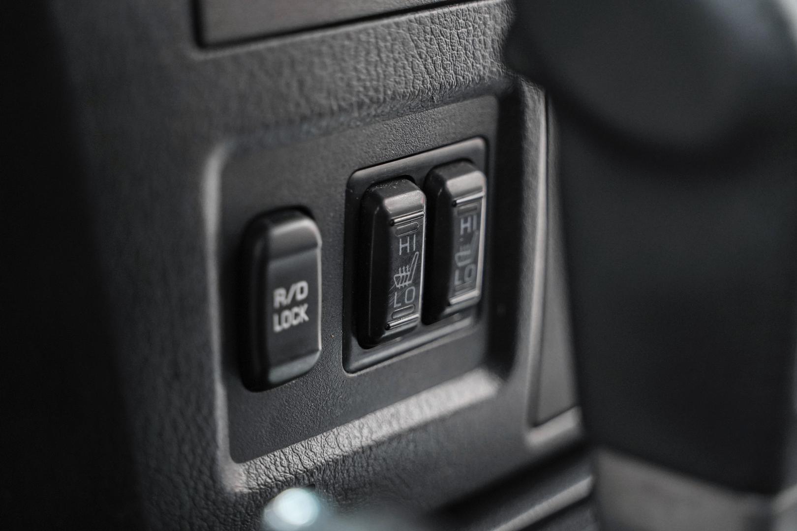 Mitsubishi Pajero 2011, серебряный, ДЦ Орехово