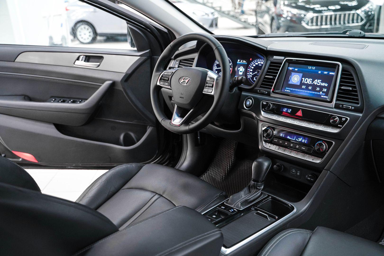 Hyundai Sonata 2017, черный, ДЦ Орехово