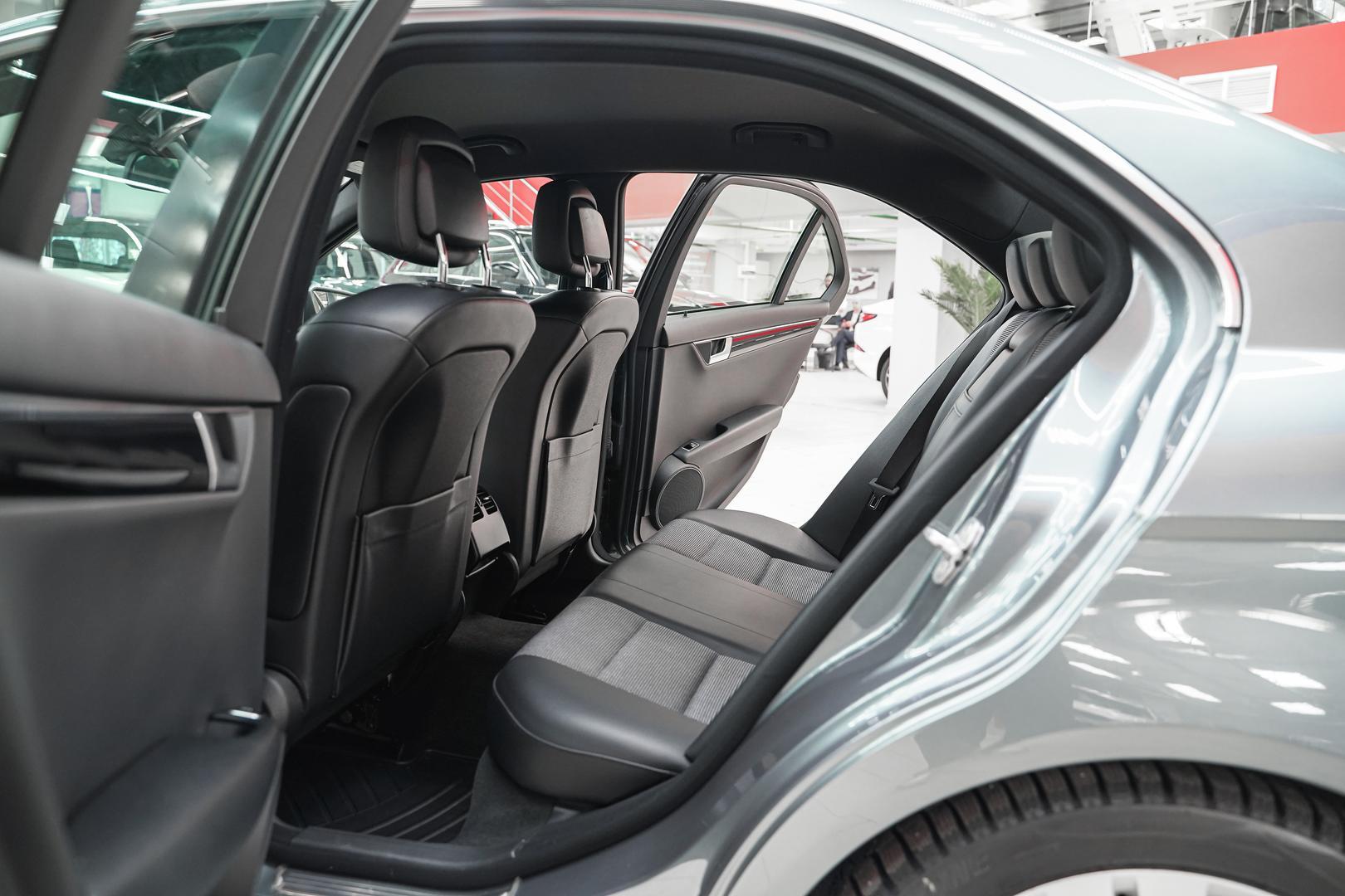 Mercedes-Benz C-Класс 2012, серый, ДЦ Орехово