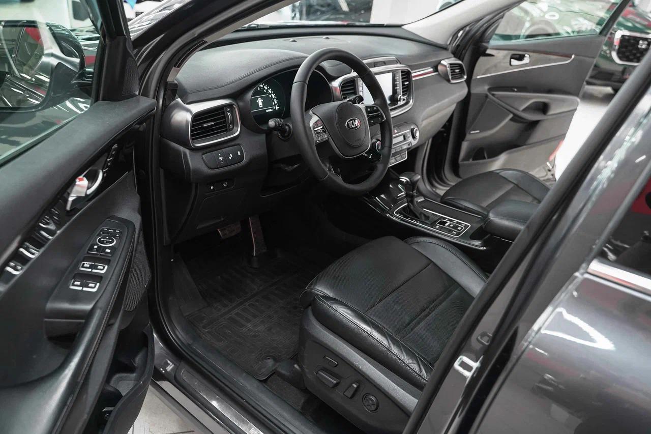 Kia Sorento 2018, серый, ДЦ Орехово
