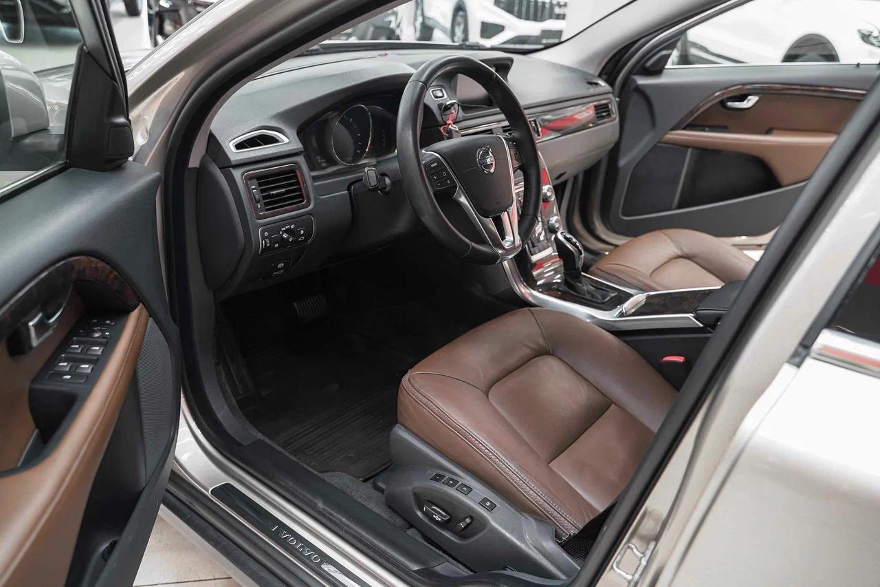 Volvo XC70 2014, бежевый, ДЦ Орехово