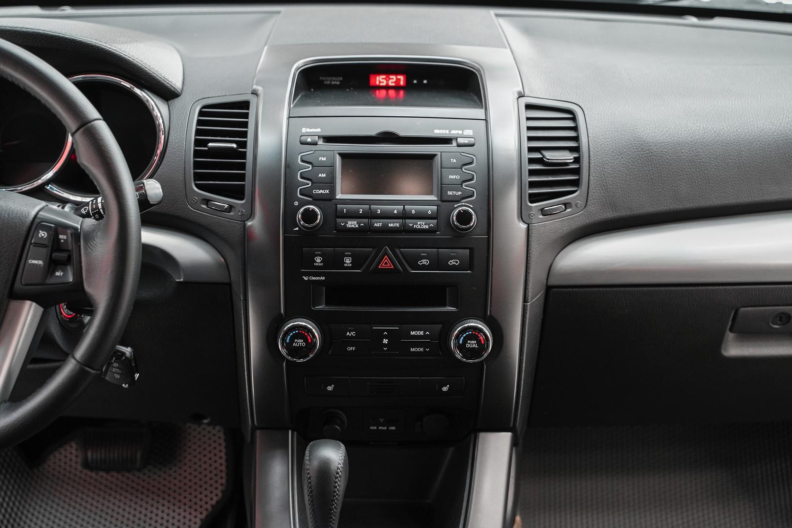 Kia Sorento 2012, черный, ДЦ Орехово