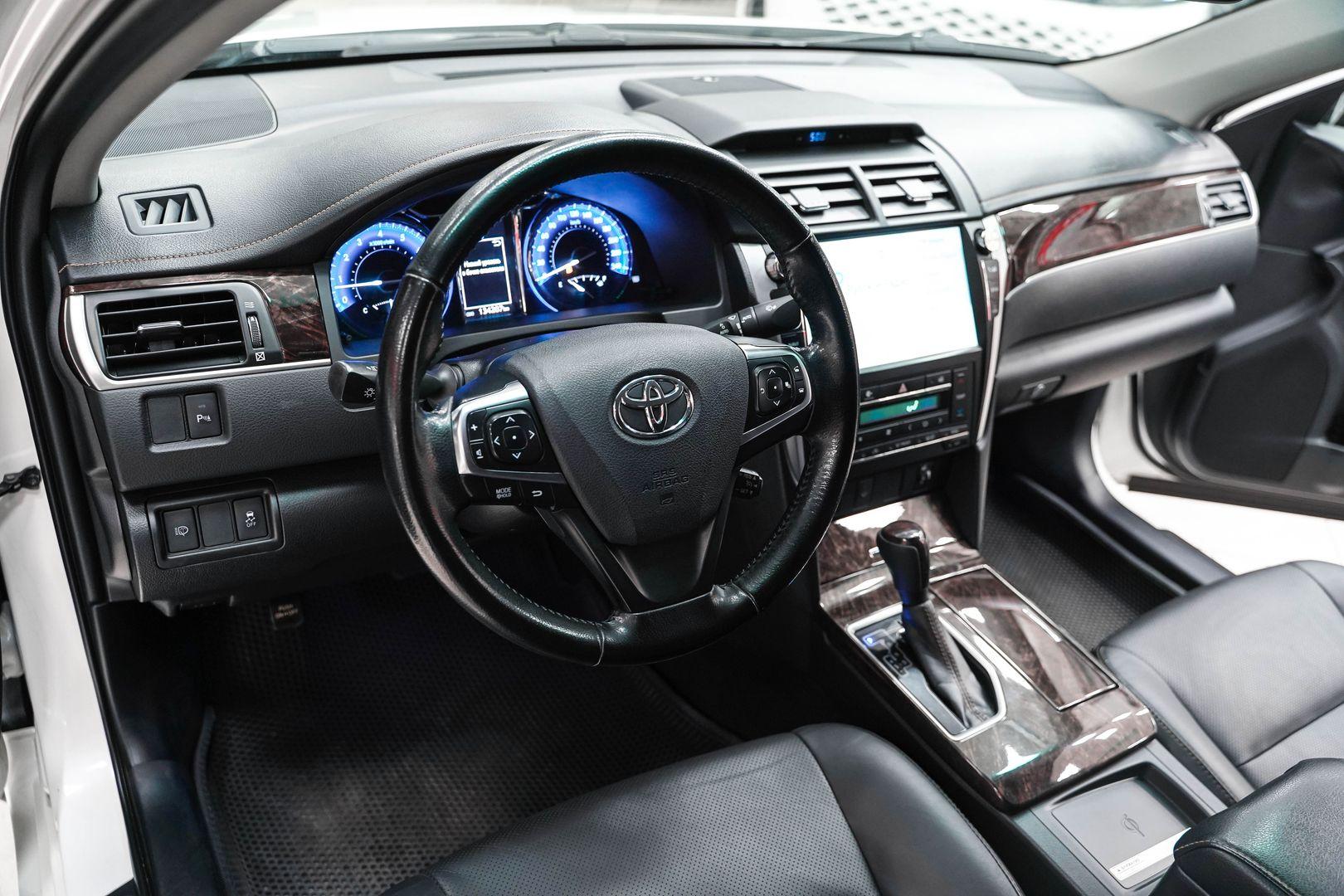 Toyota Camry 2018, белый, ДЦ Орехово