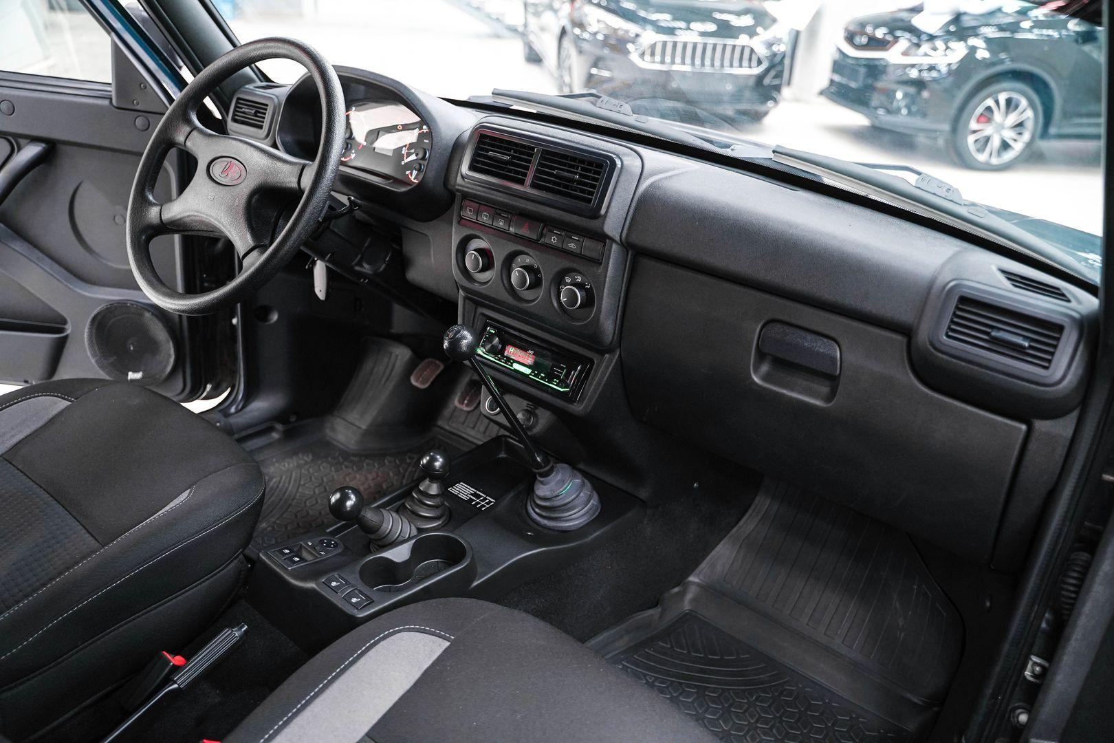LADA (ВАЗ) Niva Legend 2023, зеленый, ДЦ Орехово