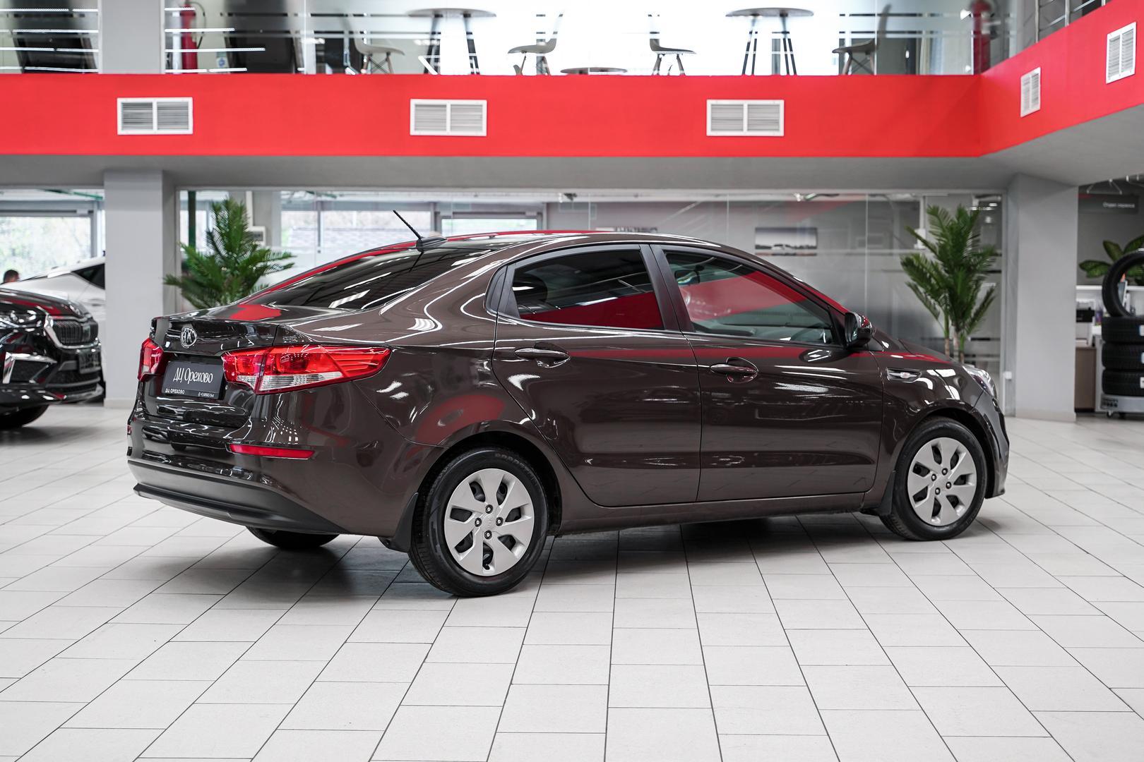 Kia Rio 2016, коричневый, ДЦ Орехово