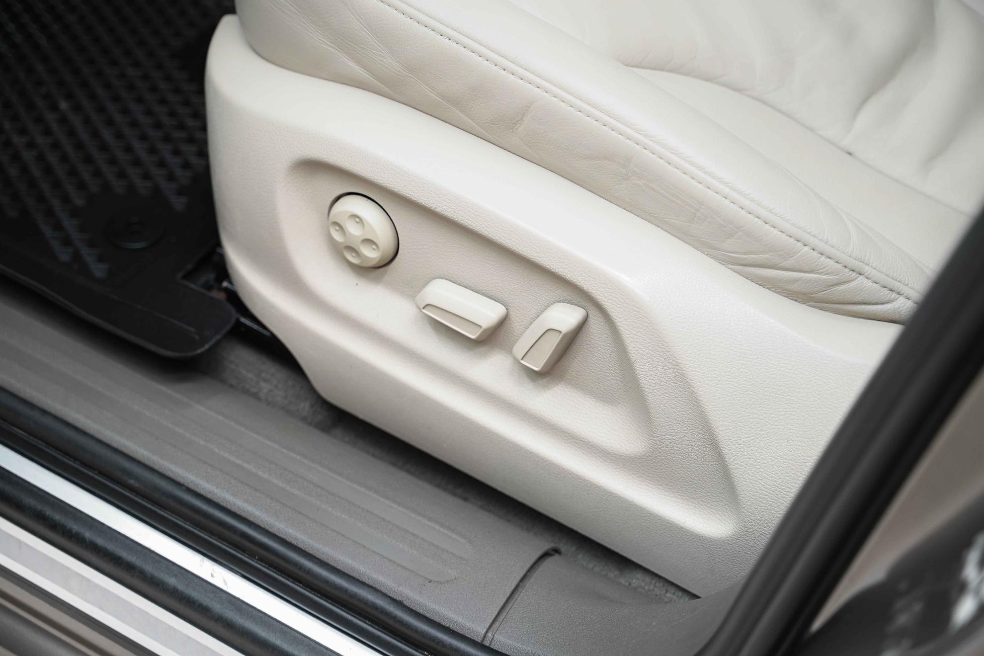Audi Q5 2010, бежевый, ДЦ Орехово