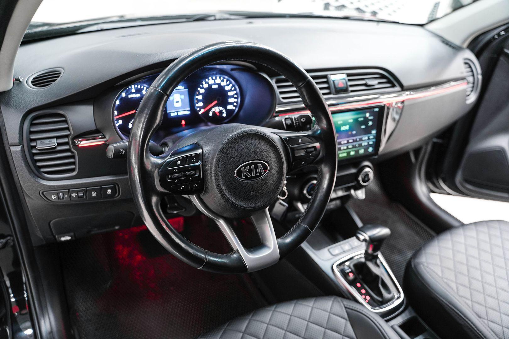Kia Rio 2017, черный, ДЦ Орехово