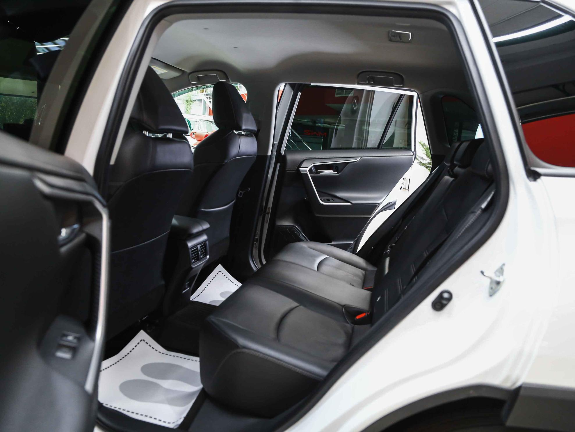 Toyota RAV4 2022, белый, ДЦ Орехово