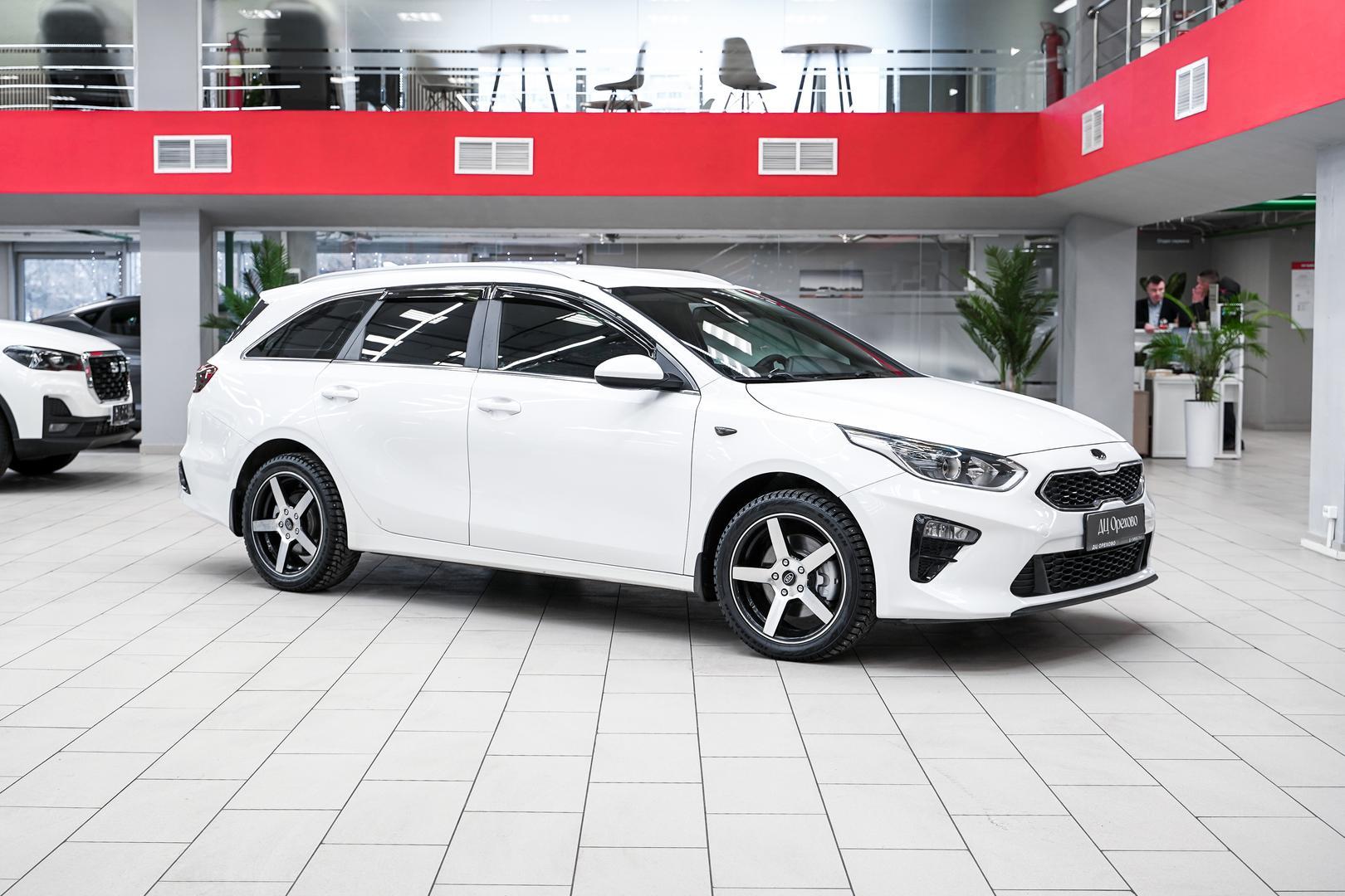 Kia Ceed 2019, белый, ДЦ Орехово