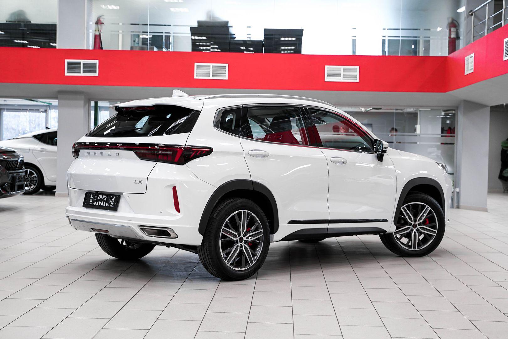 Exeed LX 2024, белый, ДЦ Орехово