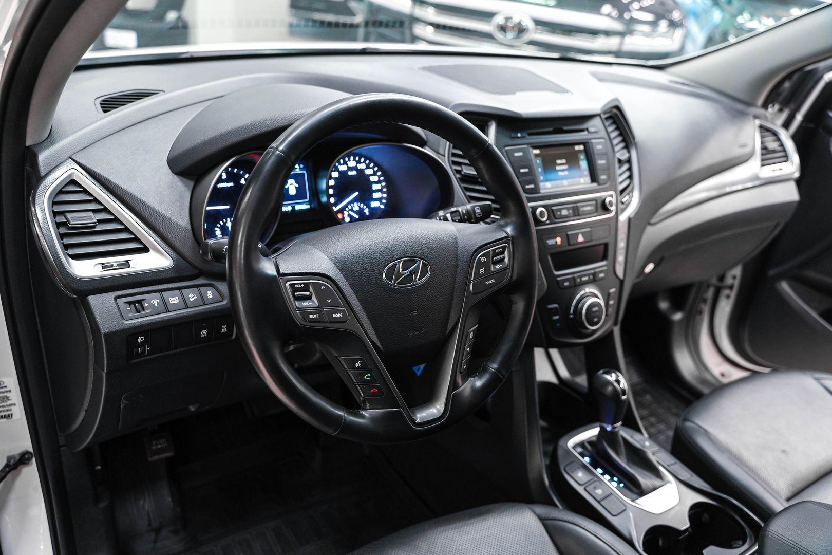 Hyundai Santa Fe 2018, белый, ДЦ Орехово