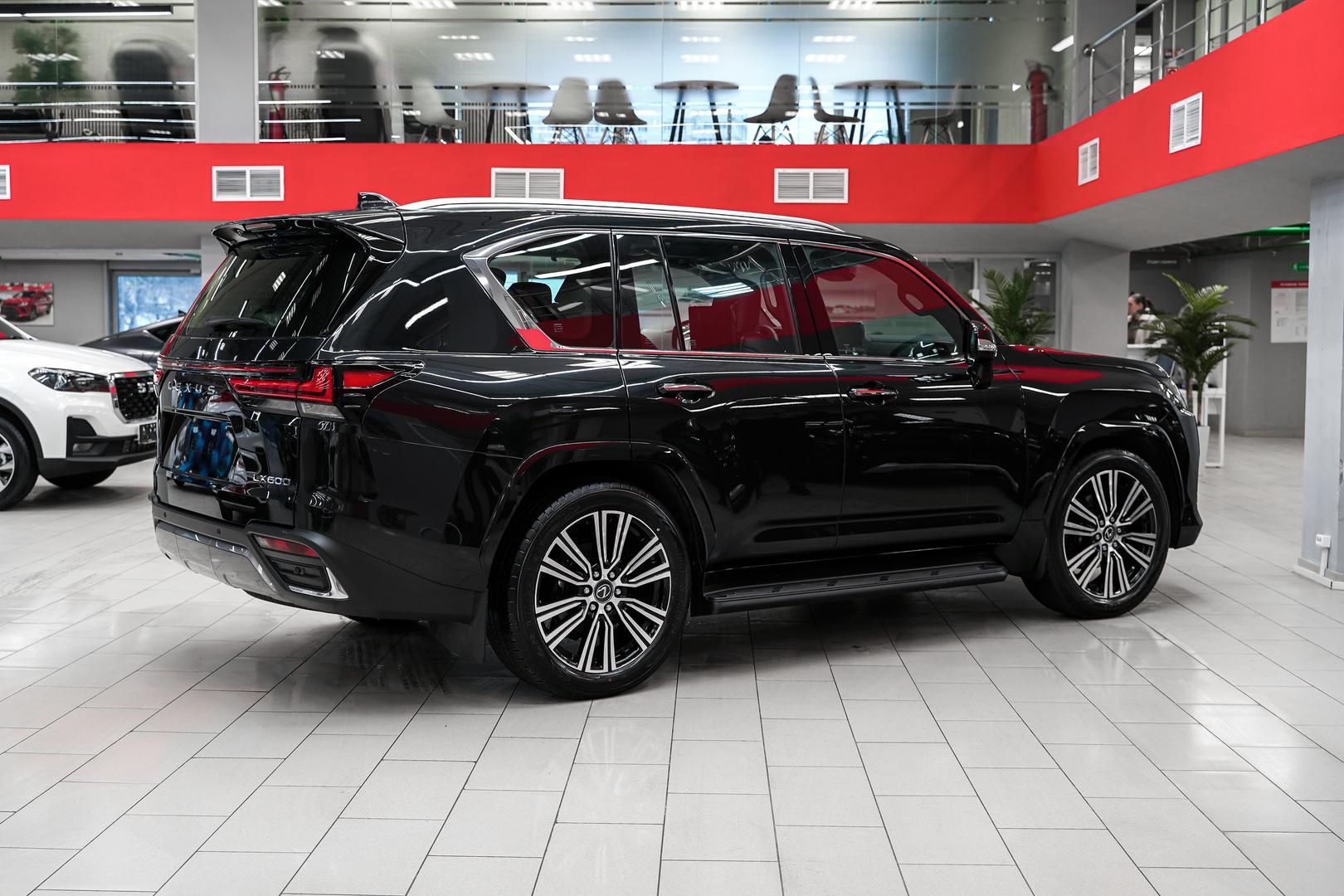 Lexus LX 2026, черный, ДЦ Орехово