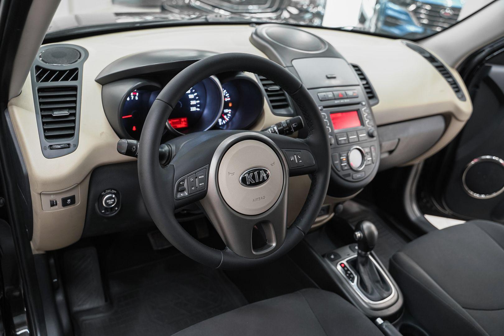 Kia Soul 2013, черный, ДЦ Орехово