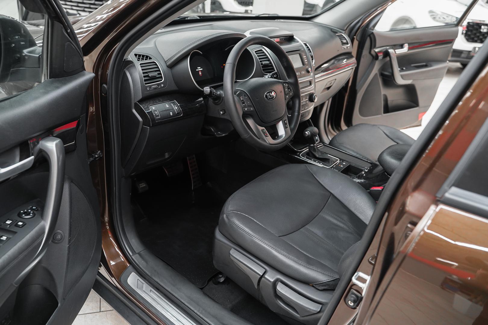 Kia Sorento 2014, коричневый, ДЦ Орехово