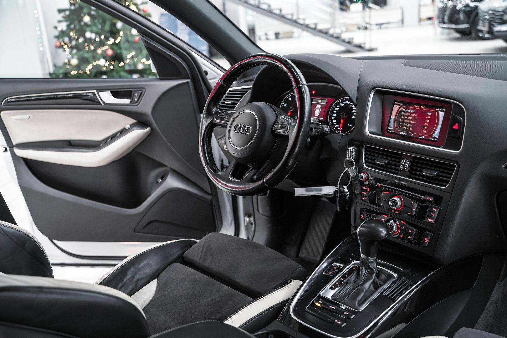 Audi Q5 2014, белый, ДЦ Орехово