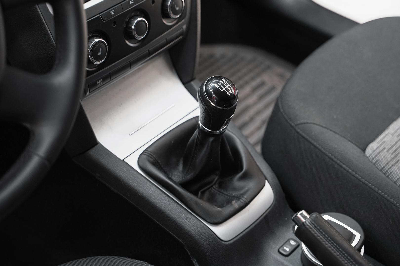 Skoda Octavia 2010, красный, ДЦ Орехово