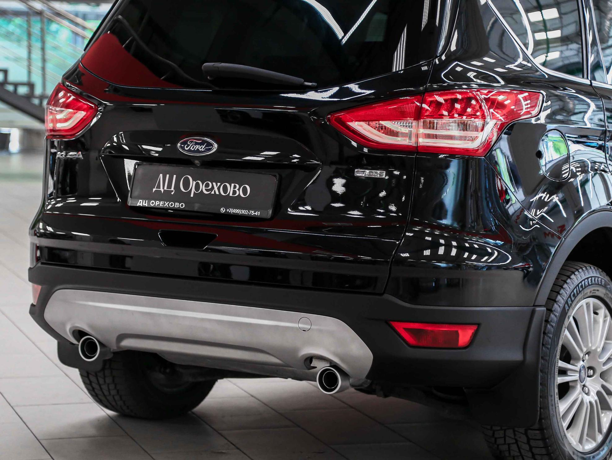 Ford Kuga 2014, черный, ДЦ Орехово
