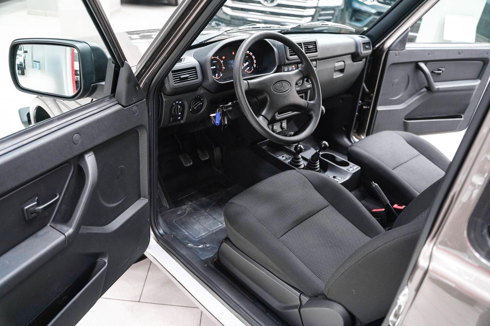 LADA (ВАЗ) Niva Legend 2024, коричневый, ДЦ Орехово