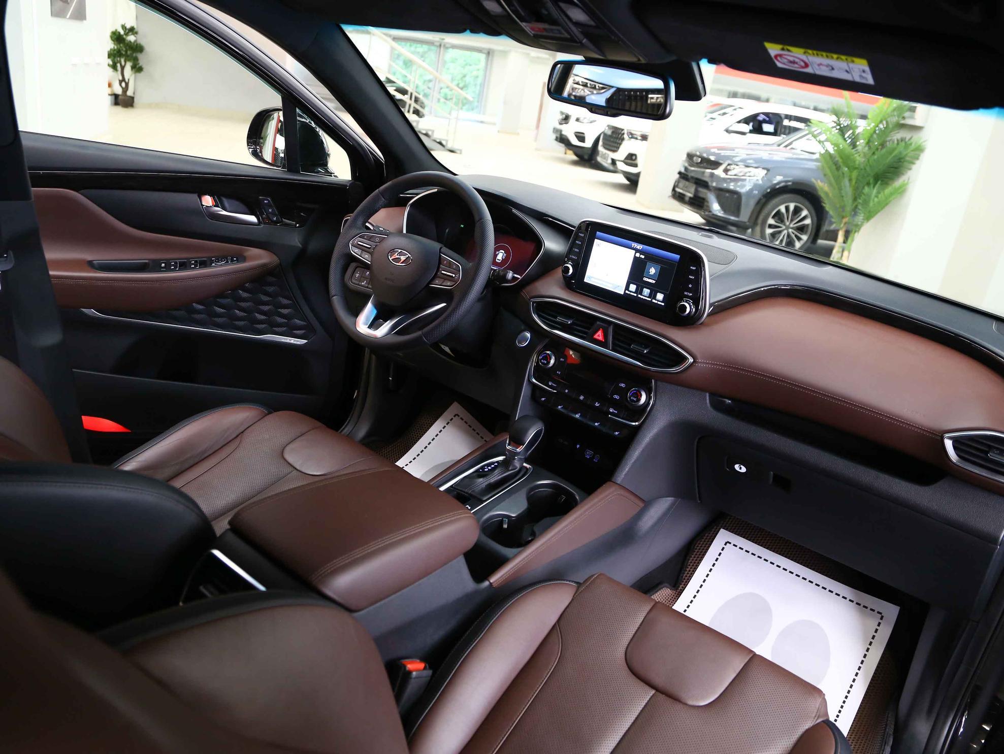Hyundai Santa Fe 2020, черный, ДЦ Орехово