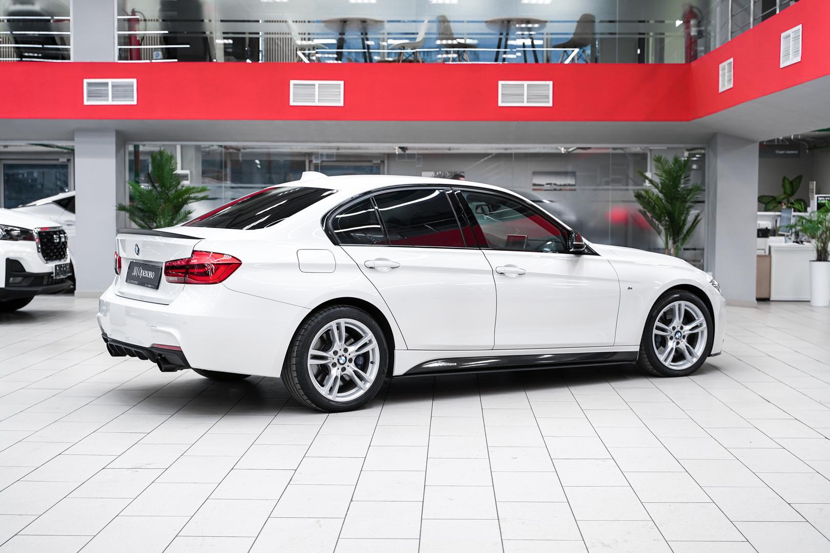 BMW 3 серии 2016, белый, ДЦ Орехово