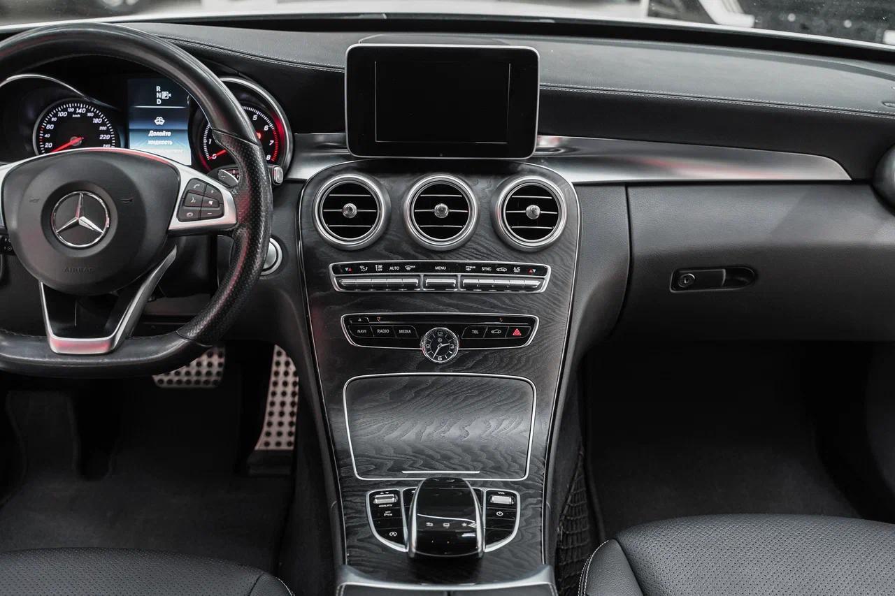 Mercedes-Benz C-Класс 2015, белый, ДЦ Орехово