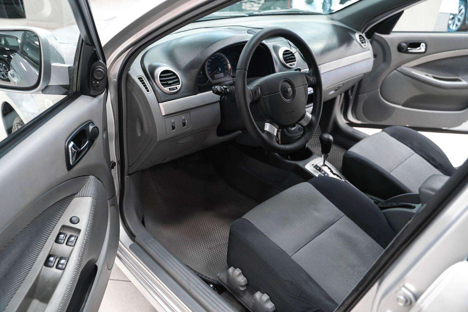 Chevrolet Lacetti 2012, серебряный, ДЦ Орехово