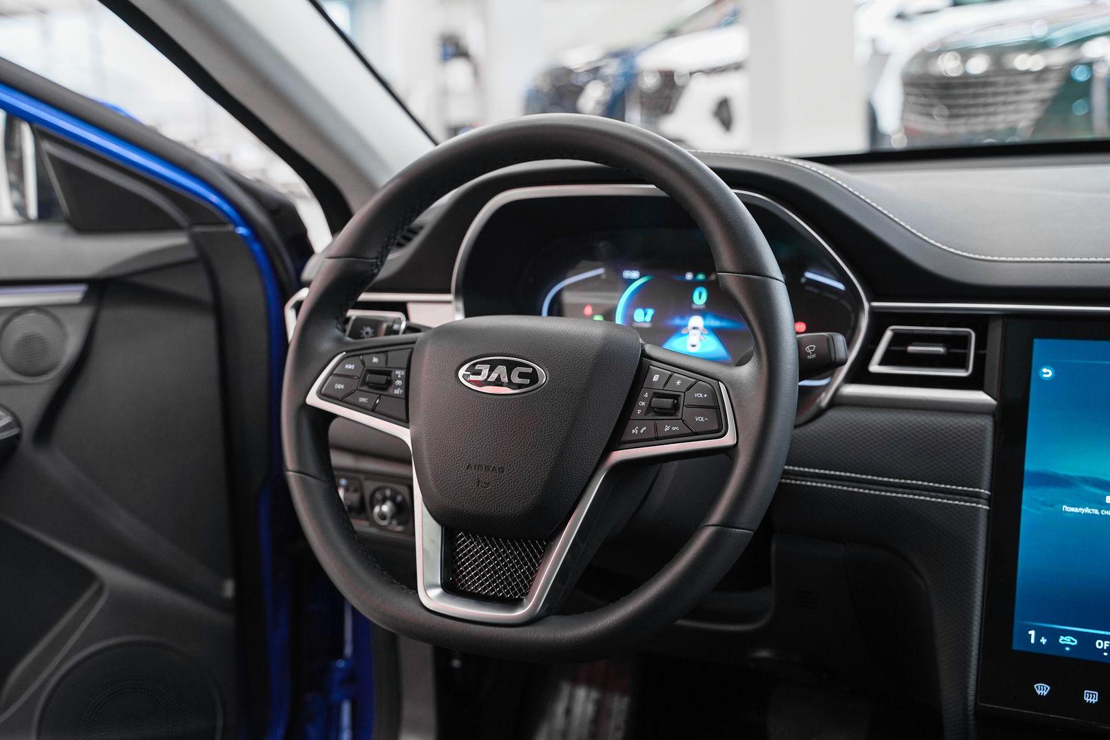 JAC J7 2023, синий, ДЦ Орехово