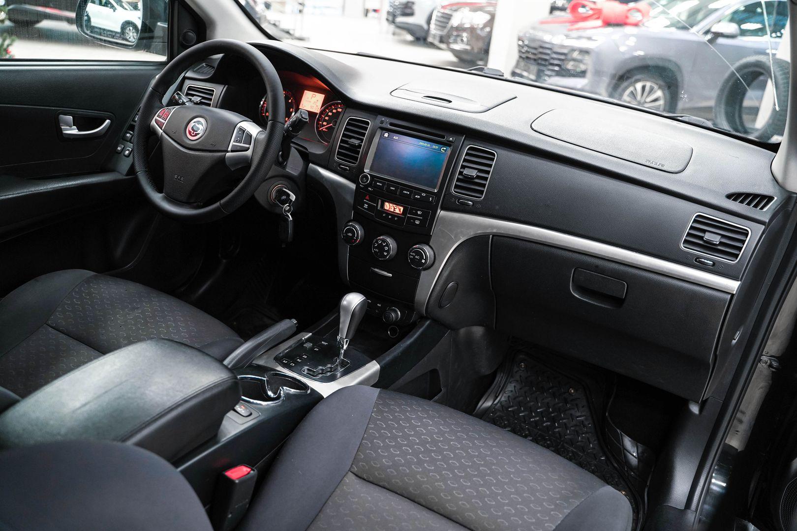 SsangYong Actyon 2011, черный, ДЦ Орехово