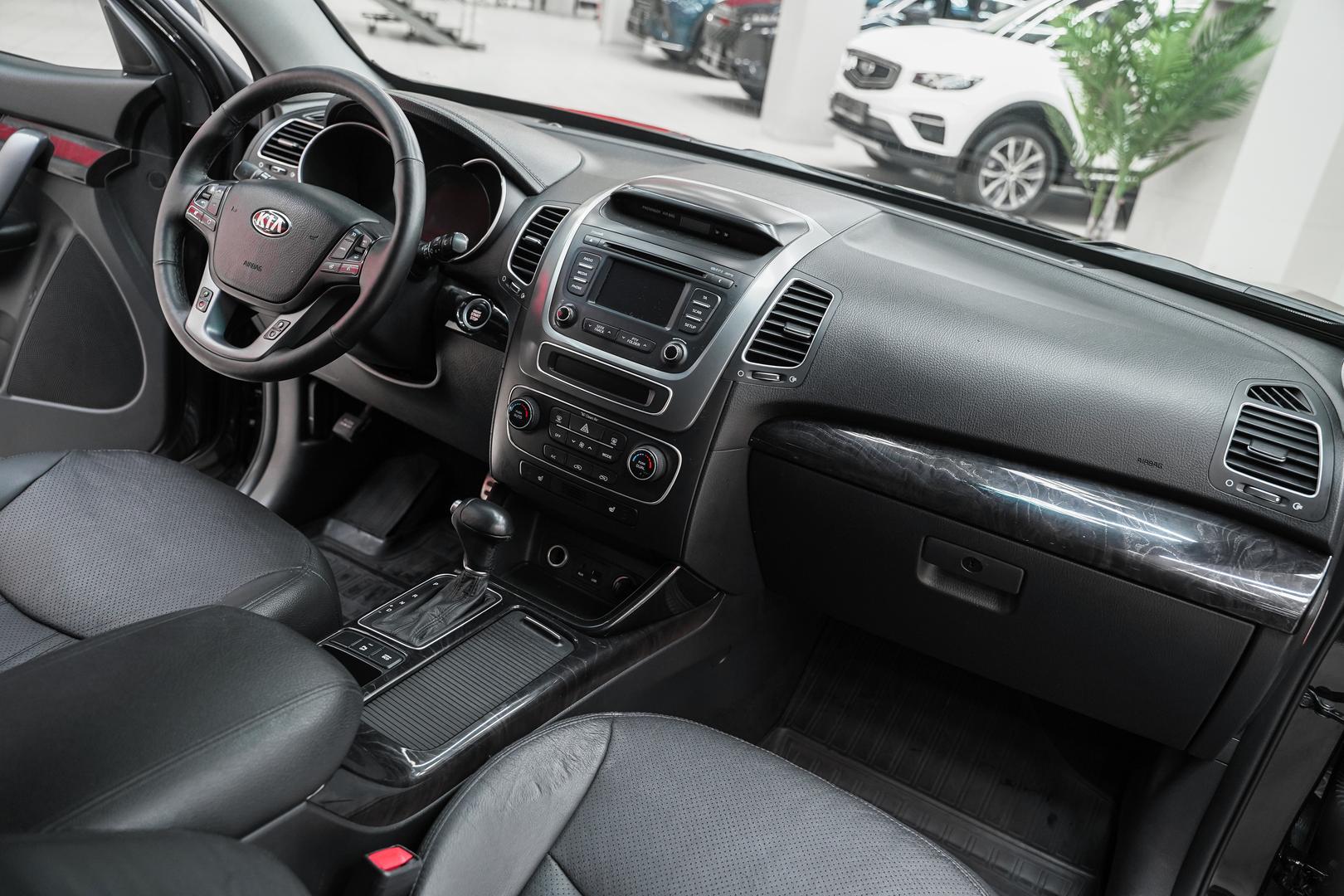 Kia Sorento 2013, черный, ДЦ Орехово