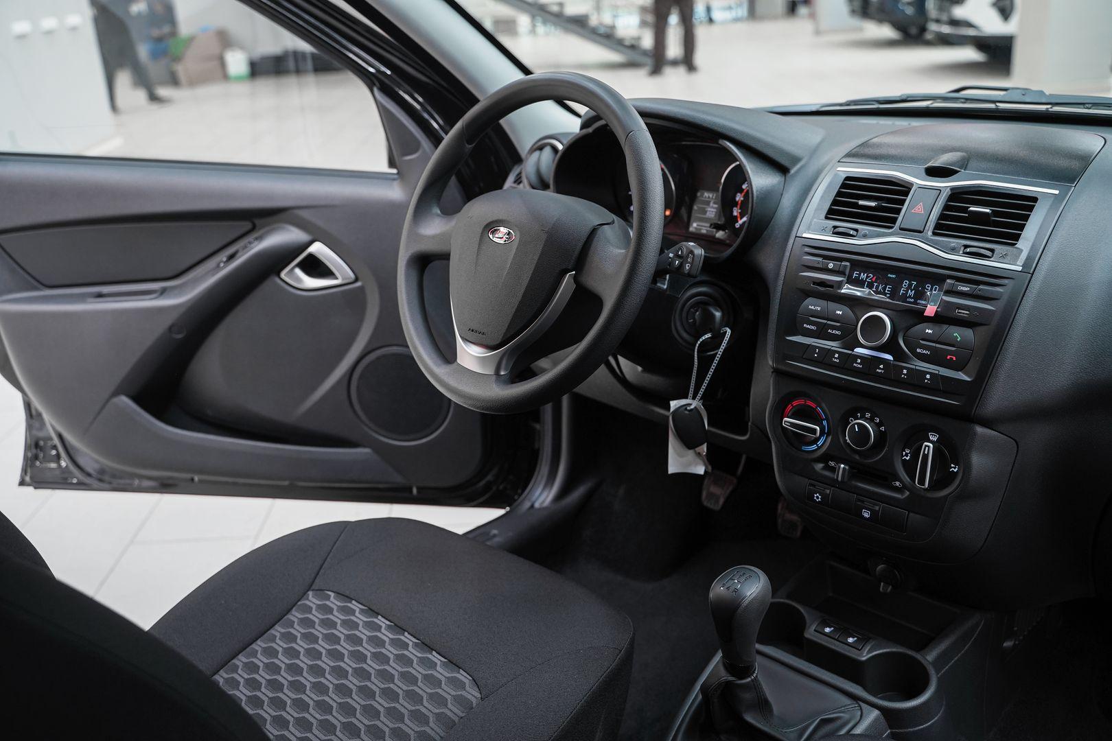LADA (ВАЗ) Granta 2025, черный, ДЦ Орехово