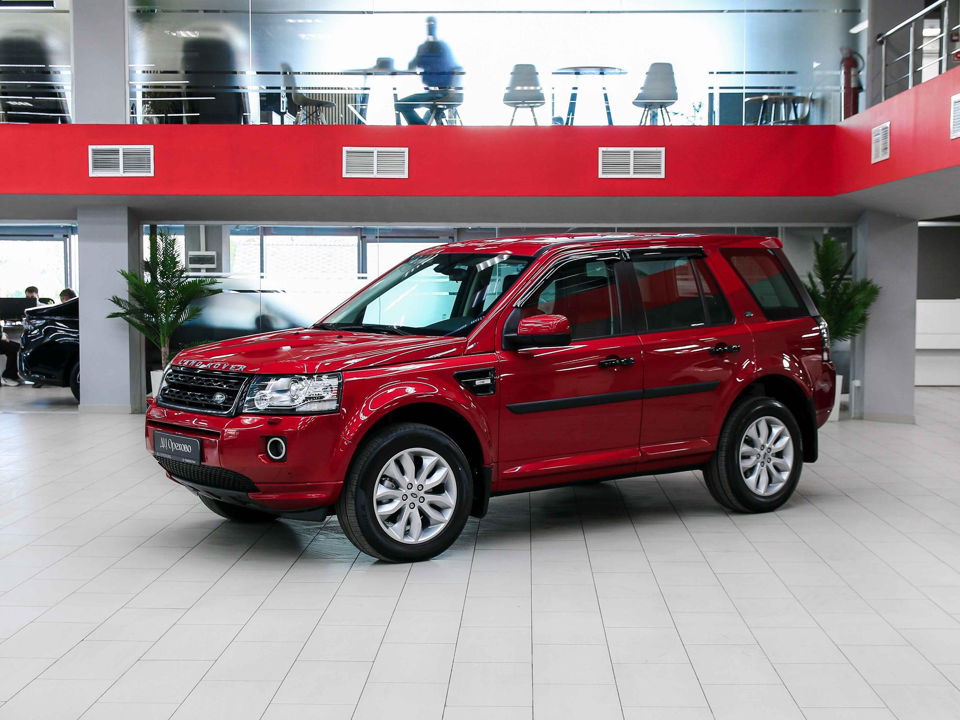 Land Rover Freelander 2013, красный, ДЦ Орехово