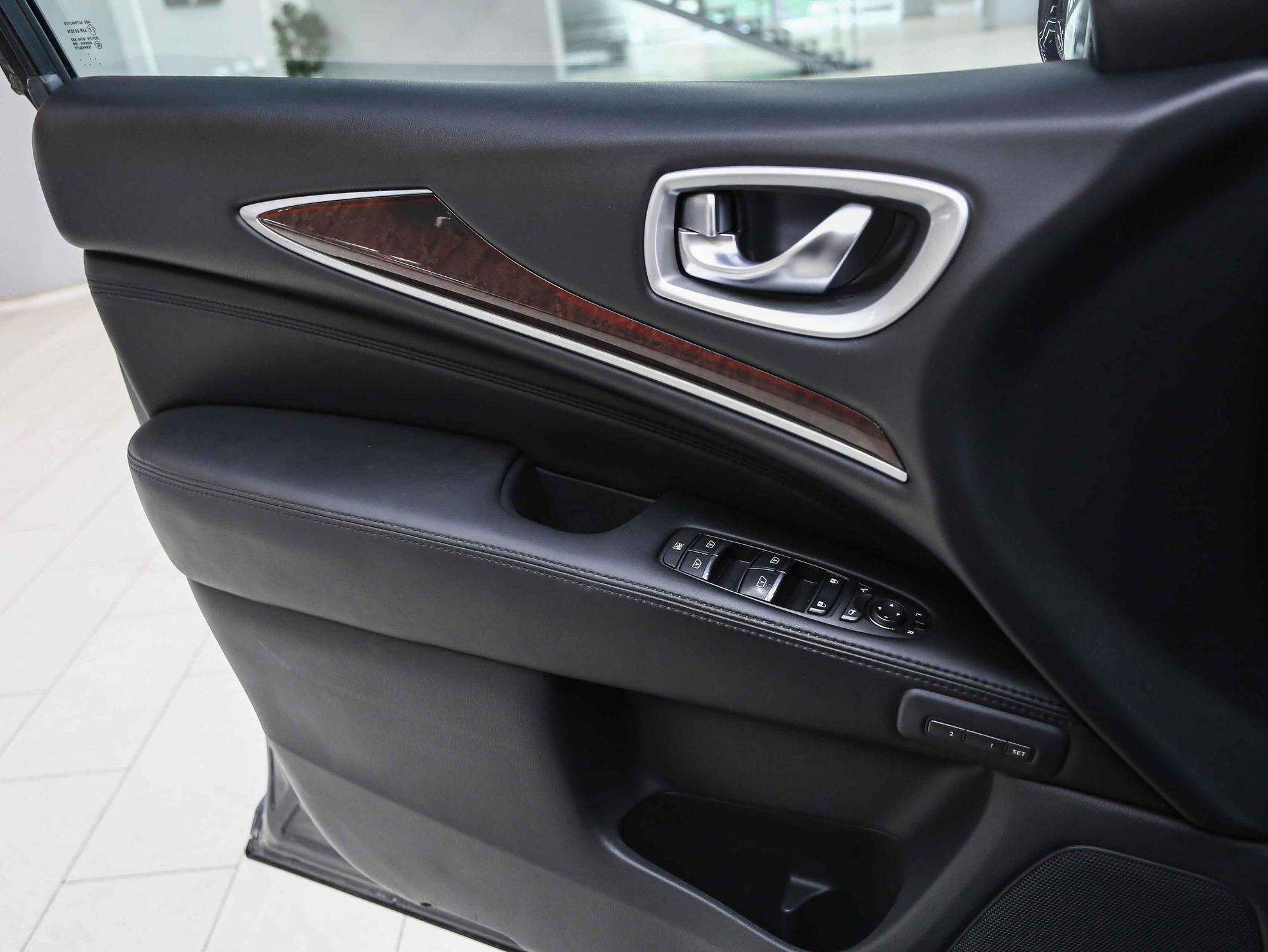 Infiniti JX 2012, серый, ДЦ Орехово