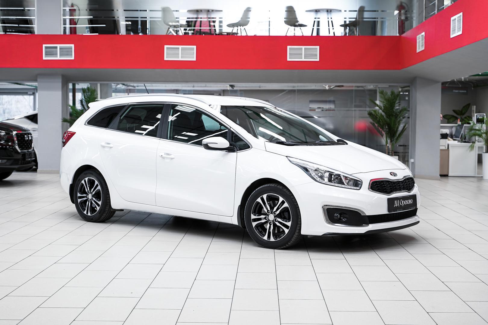 Kia Ceed 2016, белый, ДЦ Орехово