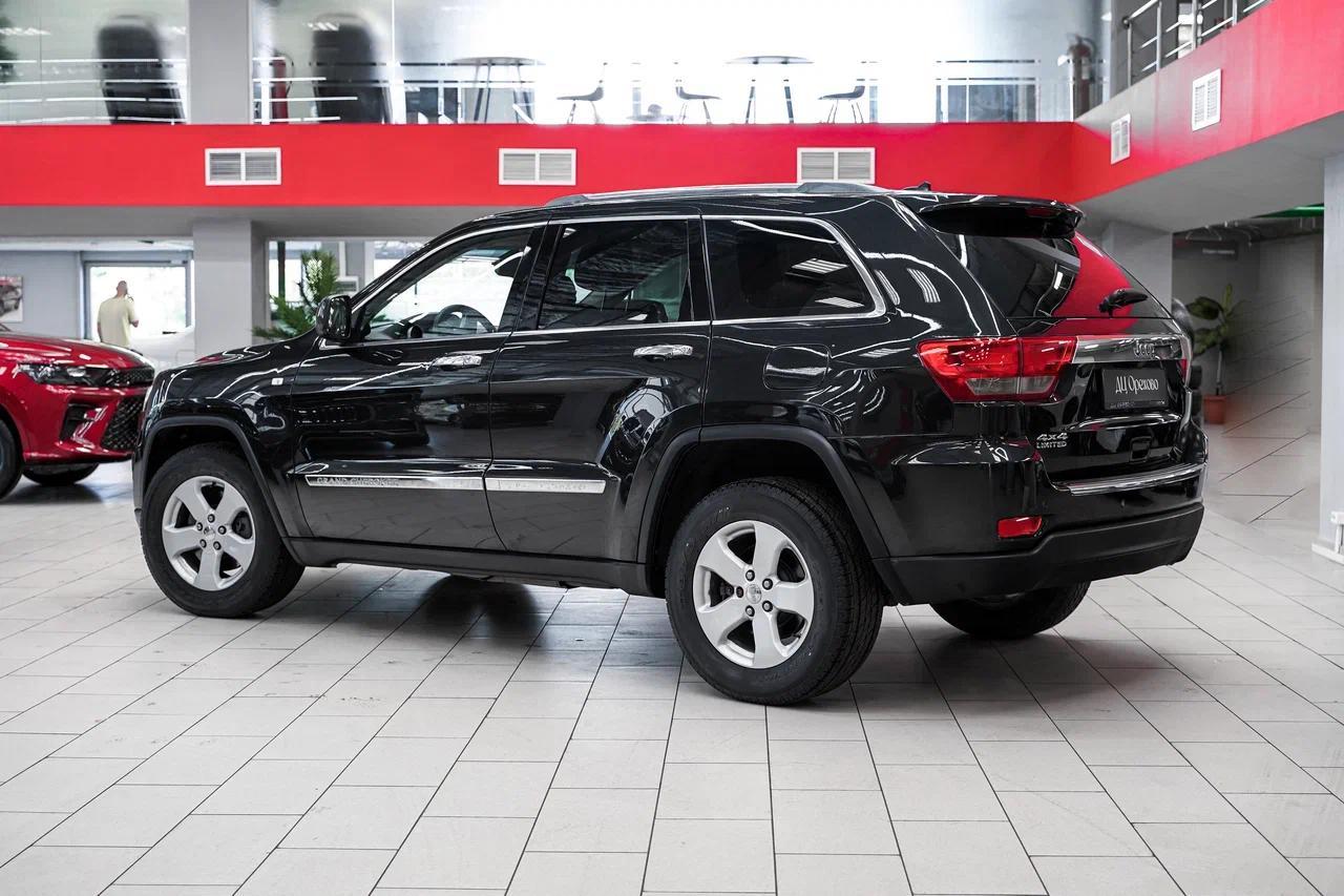 Jeep Grand Cherokee 2011, черный, ДЦ Орехово