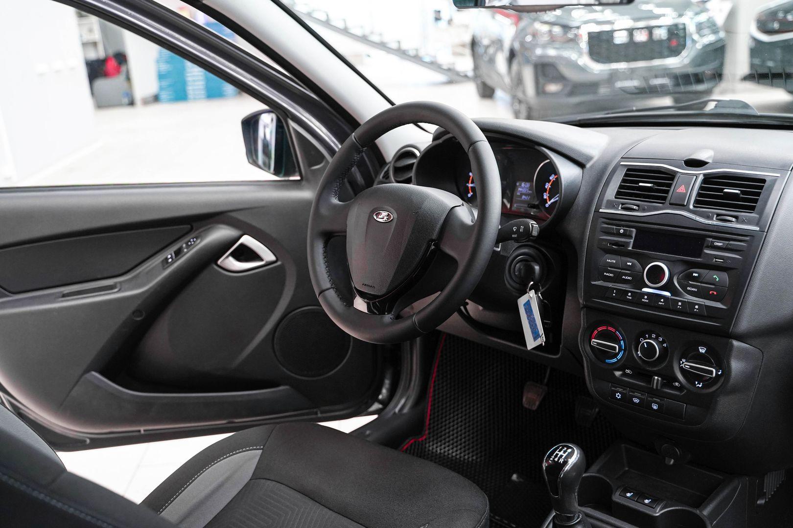 LADA (ВАЗ) Granta 2019, серый, ДЦ Орехово