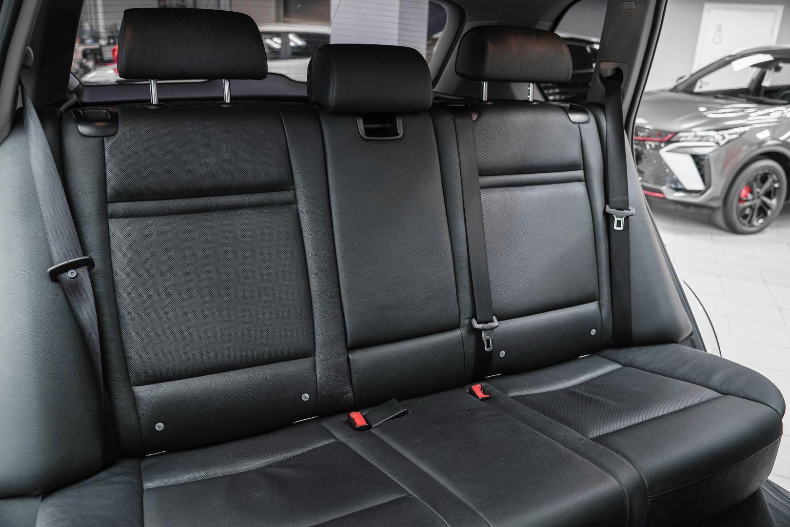 BMW X5 2011, белый, ДЦ Орехово