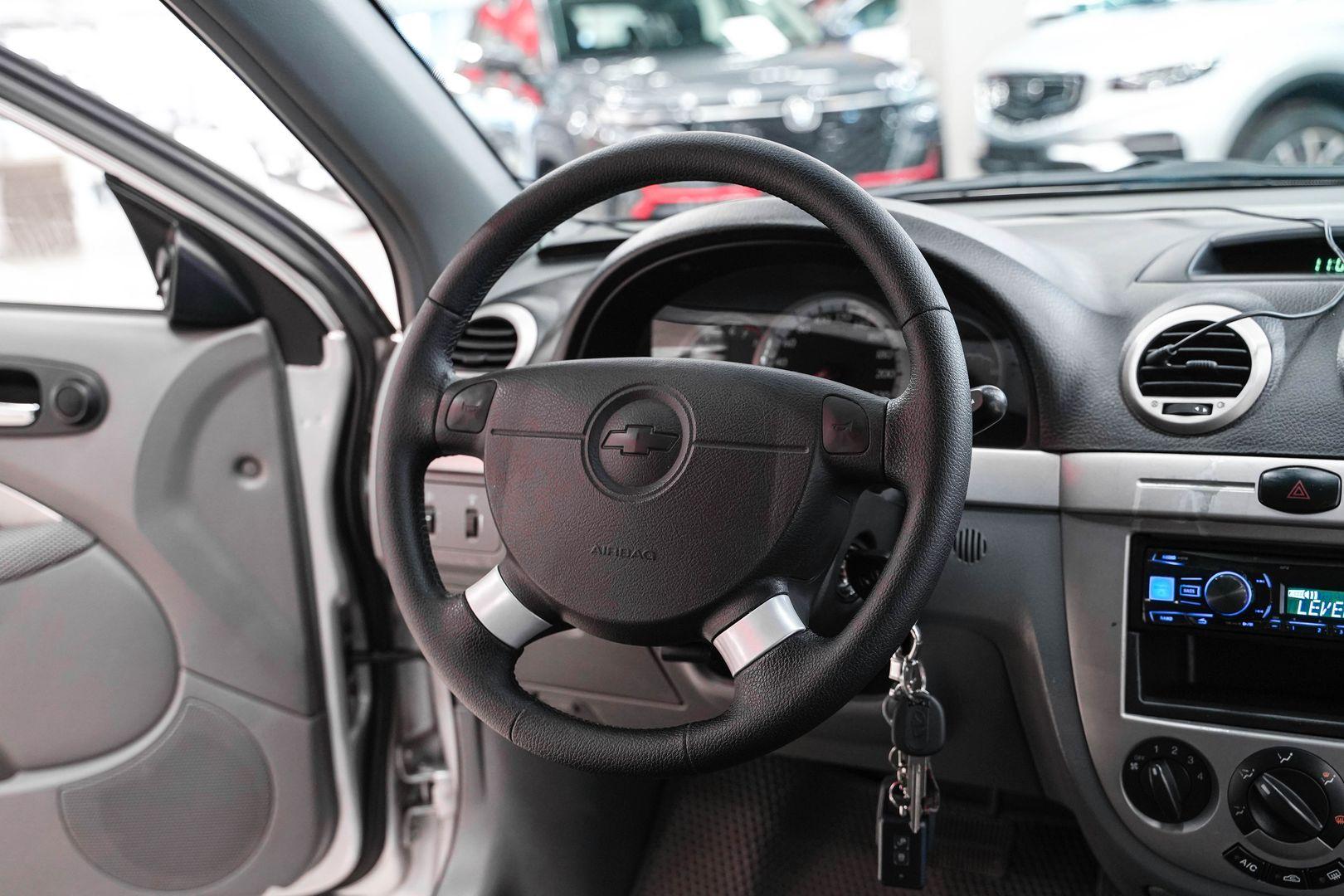Chevrolet Lacetti 2012, серебряный, ДЦ Орехово