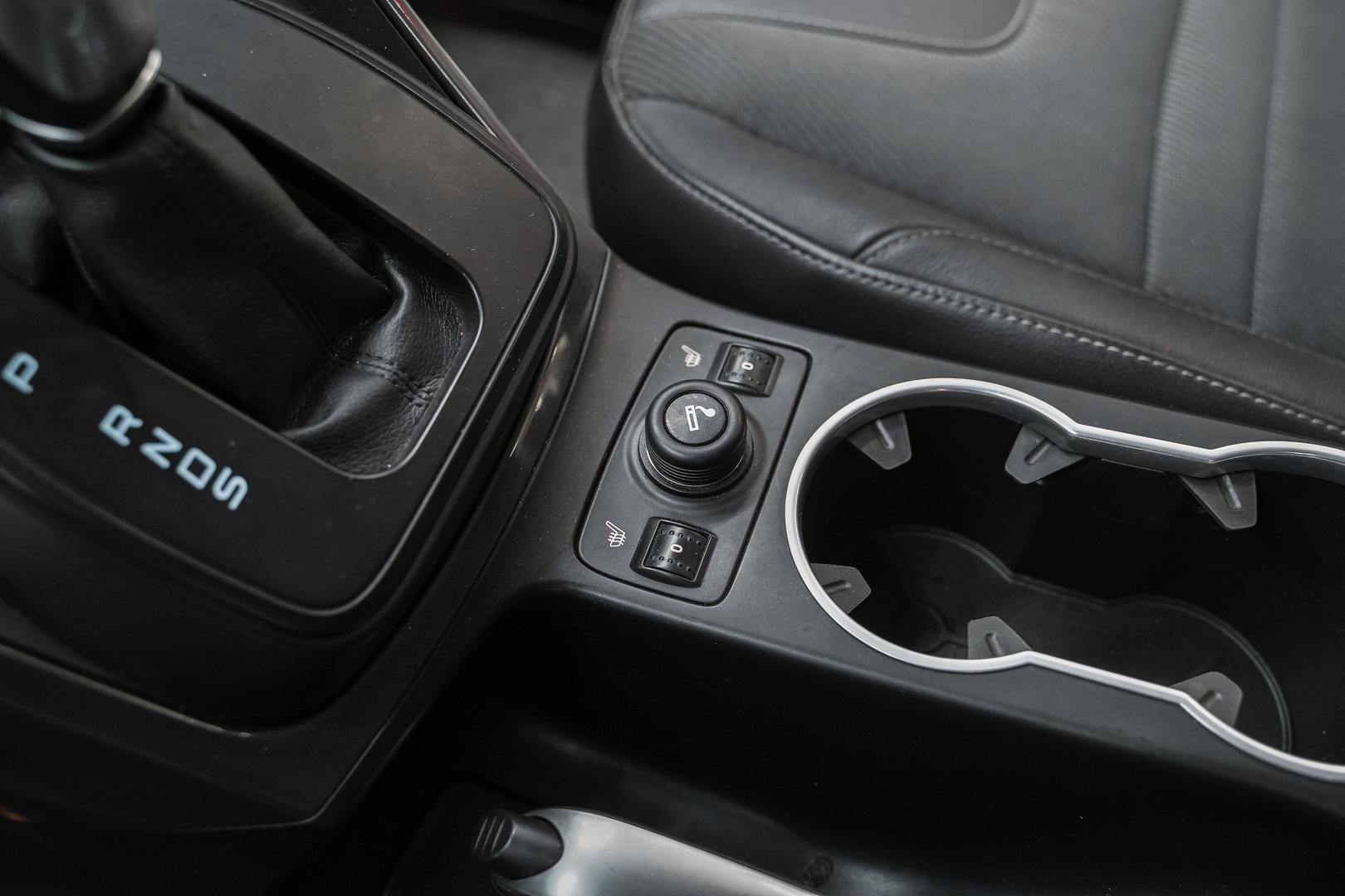 Ford Kuga 2013, зеленый, ДЦ Орехово