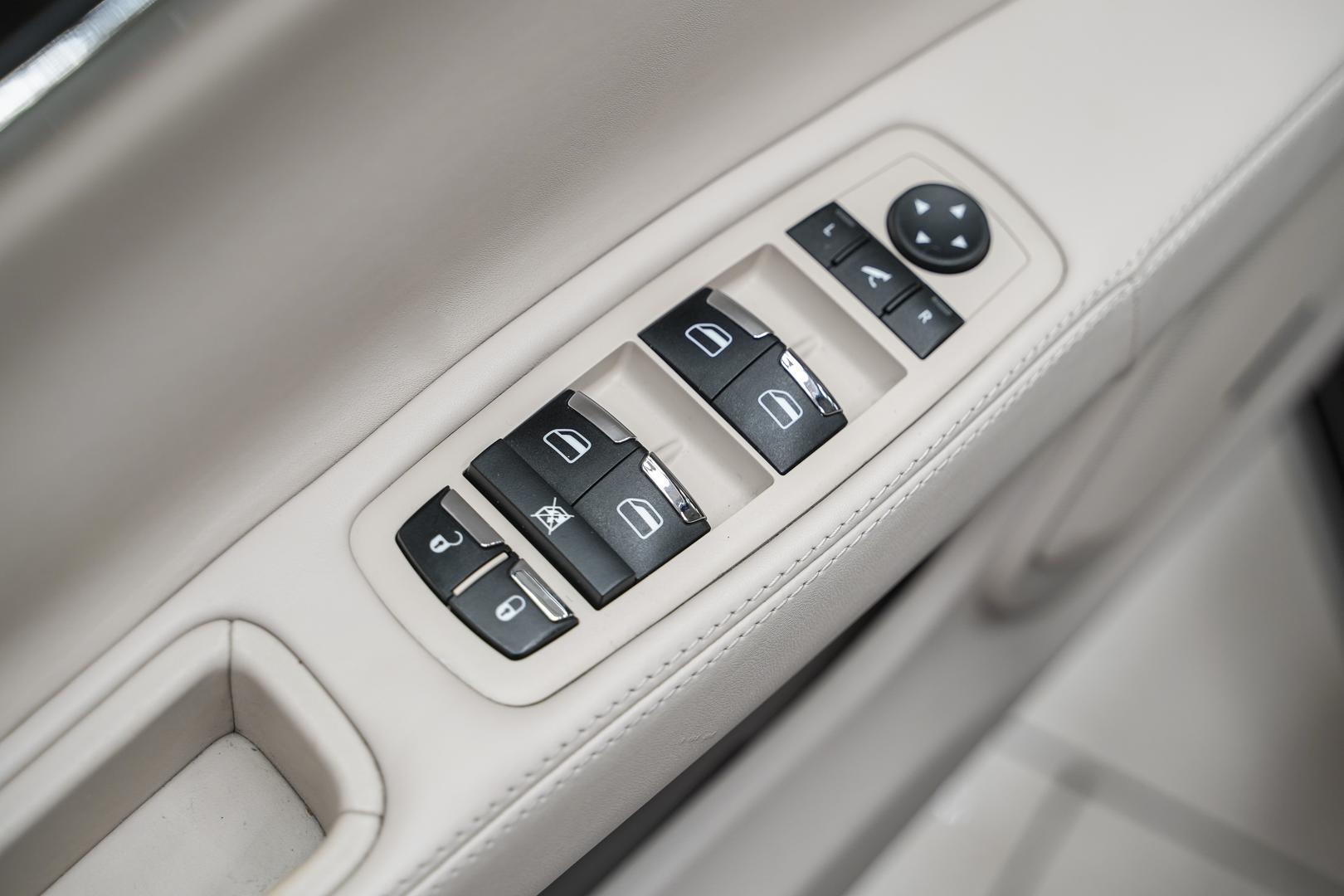 Maserati Quattroporte 2015, пурпурный, ДЦ Орехово